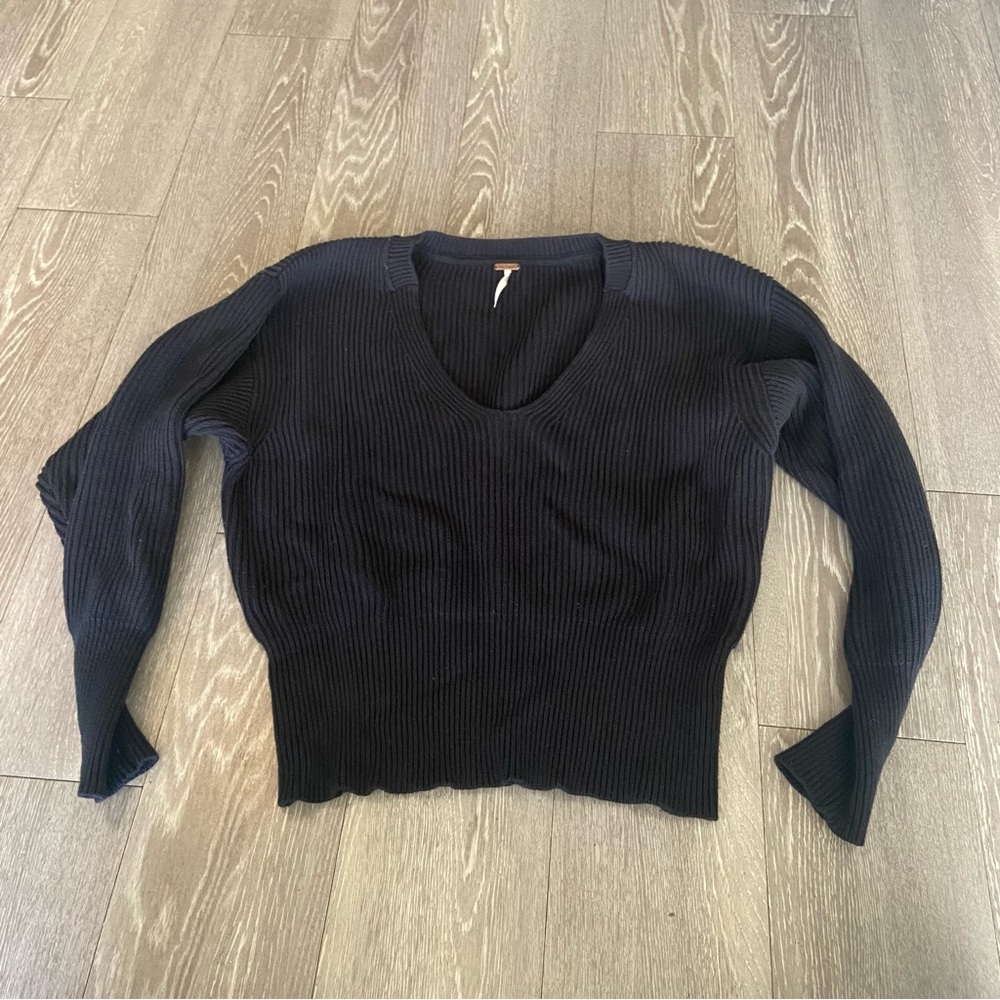 Free people black knit ribbed vneck sweater ballerina